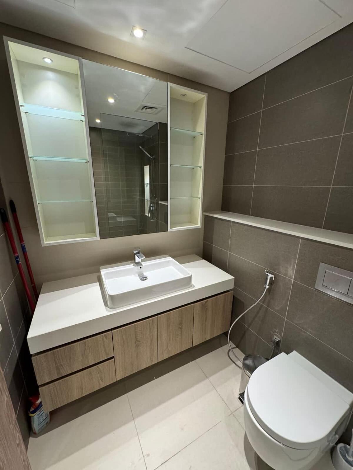 Apartment New Luxury At Prestigious Liv *